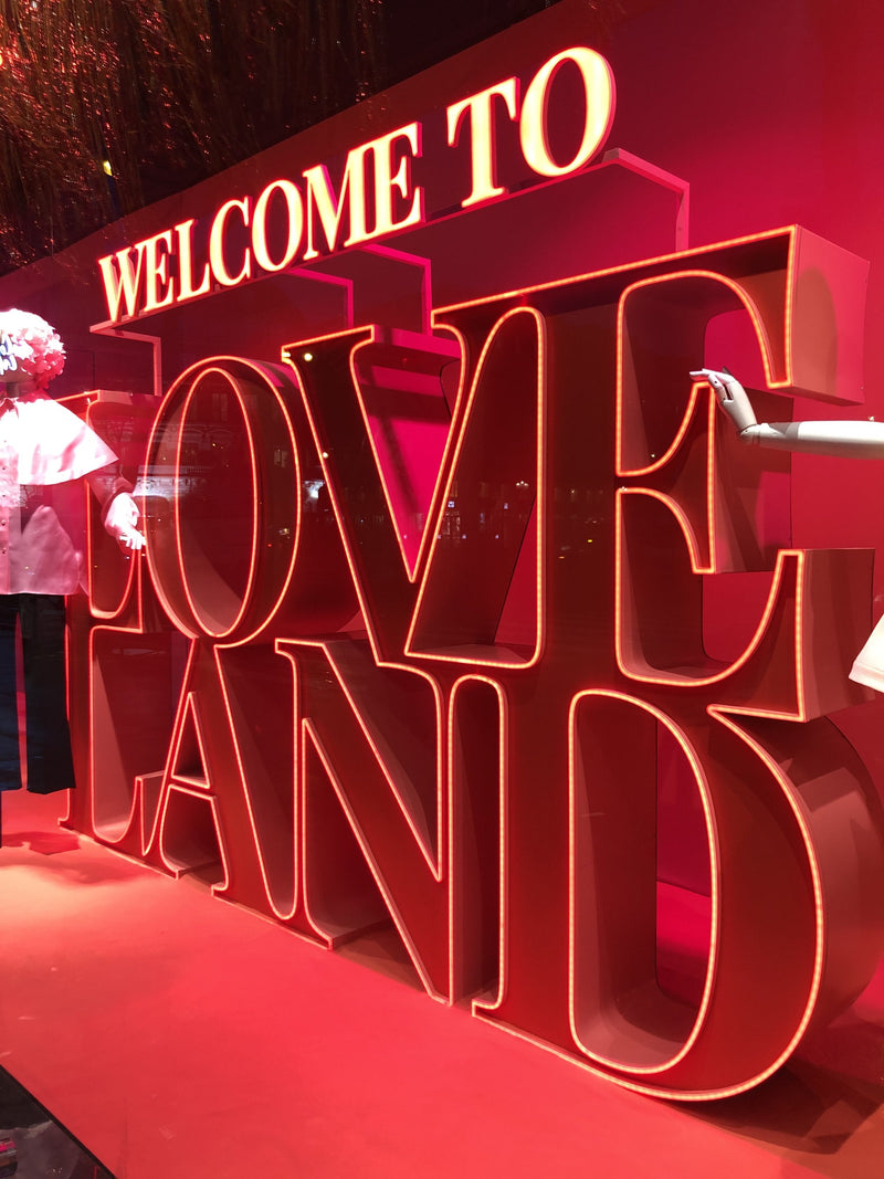 GALERIES LAFAYETTE HAUSSMANN, LOVELAND (FEVRIER 20) DEBEAULIEU