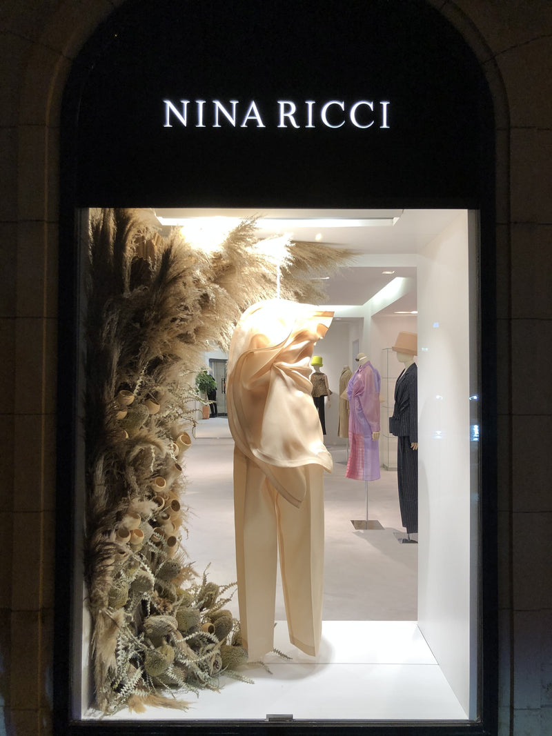 NINA RICCI, VITRINES "COLOR BLOCK" (FEVRIER 20) DEBEAULIEU