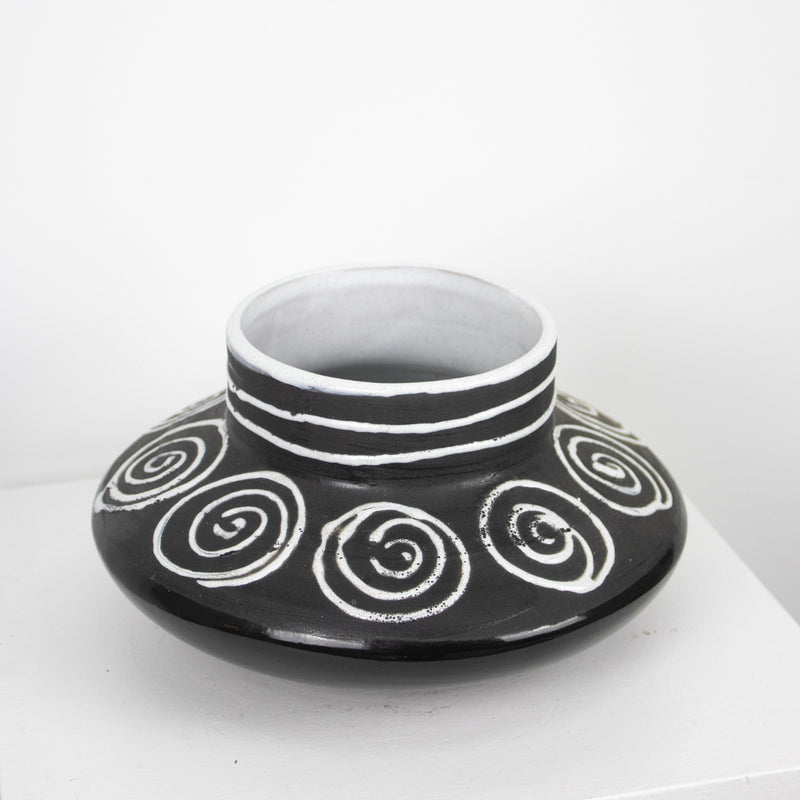 Vase Brutaliste Spirales Blanches DEBEAULIEU