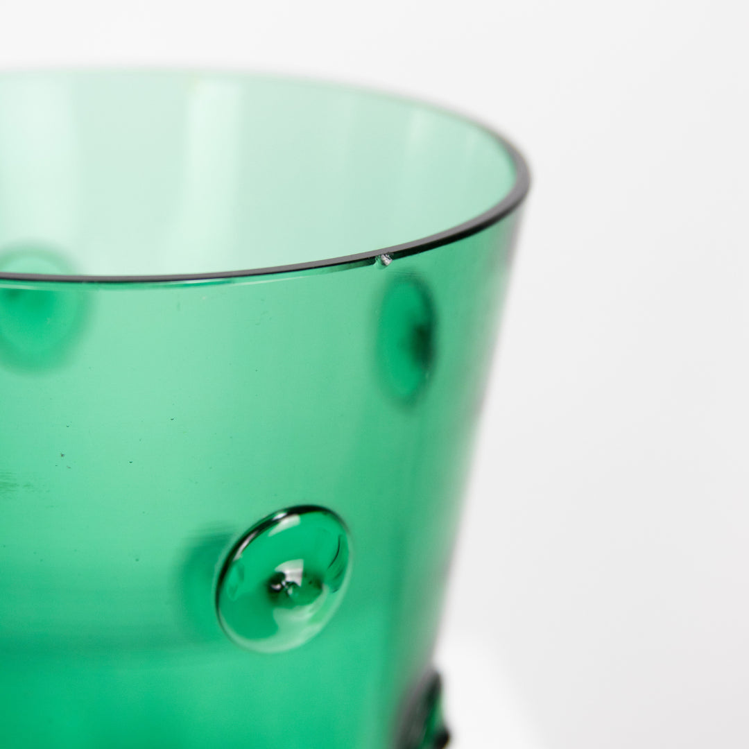 Vase verre soufflé vert, pastille en relief DEBEAULIEU