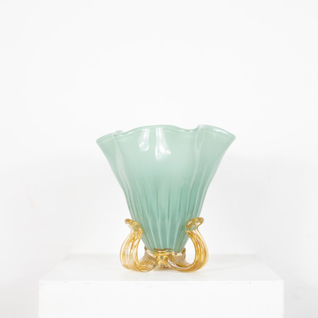 Vase amphore émeraude en verre soufflé (Copie) DEBEAULIEU