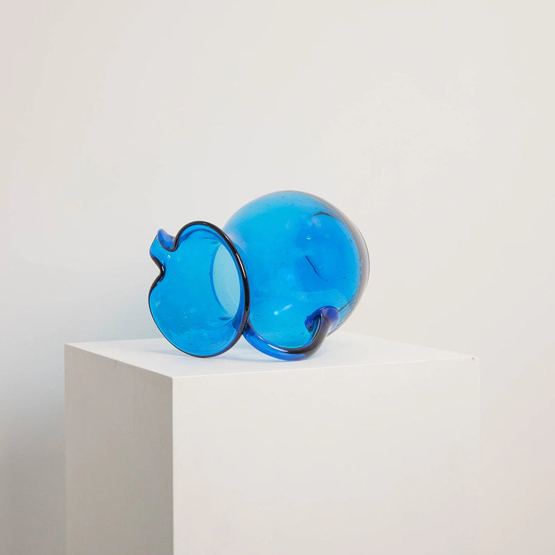 Pichet Artisanal en Verre Soufflé Bleu DEBEAULIEU