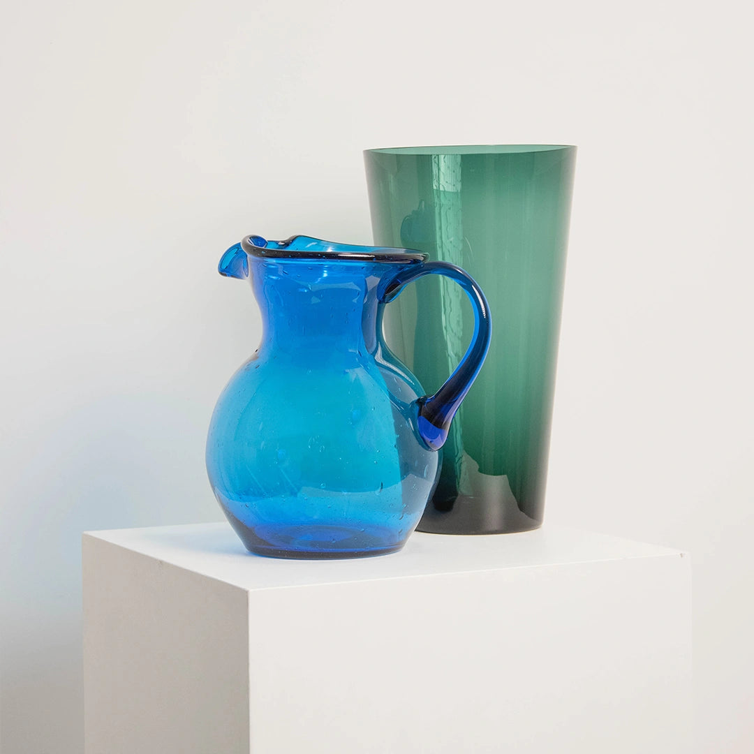 Pichet Artisanal en Verre Soufflé Bleu DEBEAULIEU