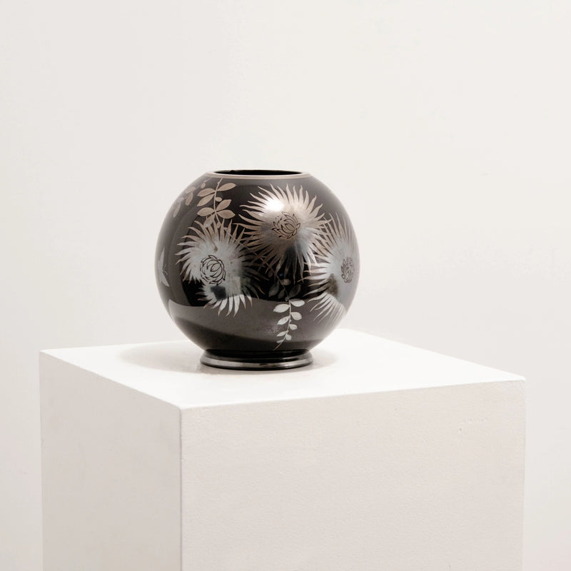 Vase Boule Noir & Argent Chrysanthèmes DEBEAULIEU