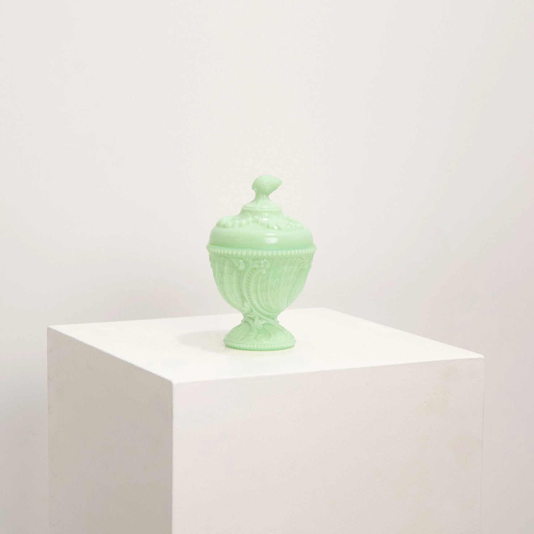 Drageoir en Opaline Jade Signé Portieux DEBEAULIEU