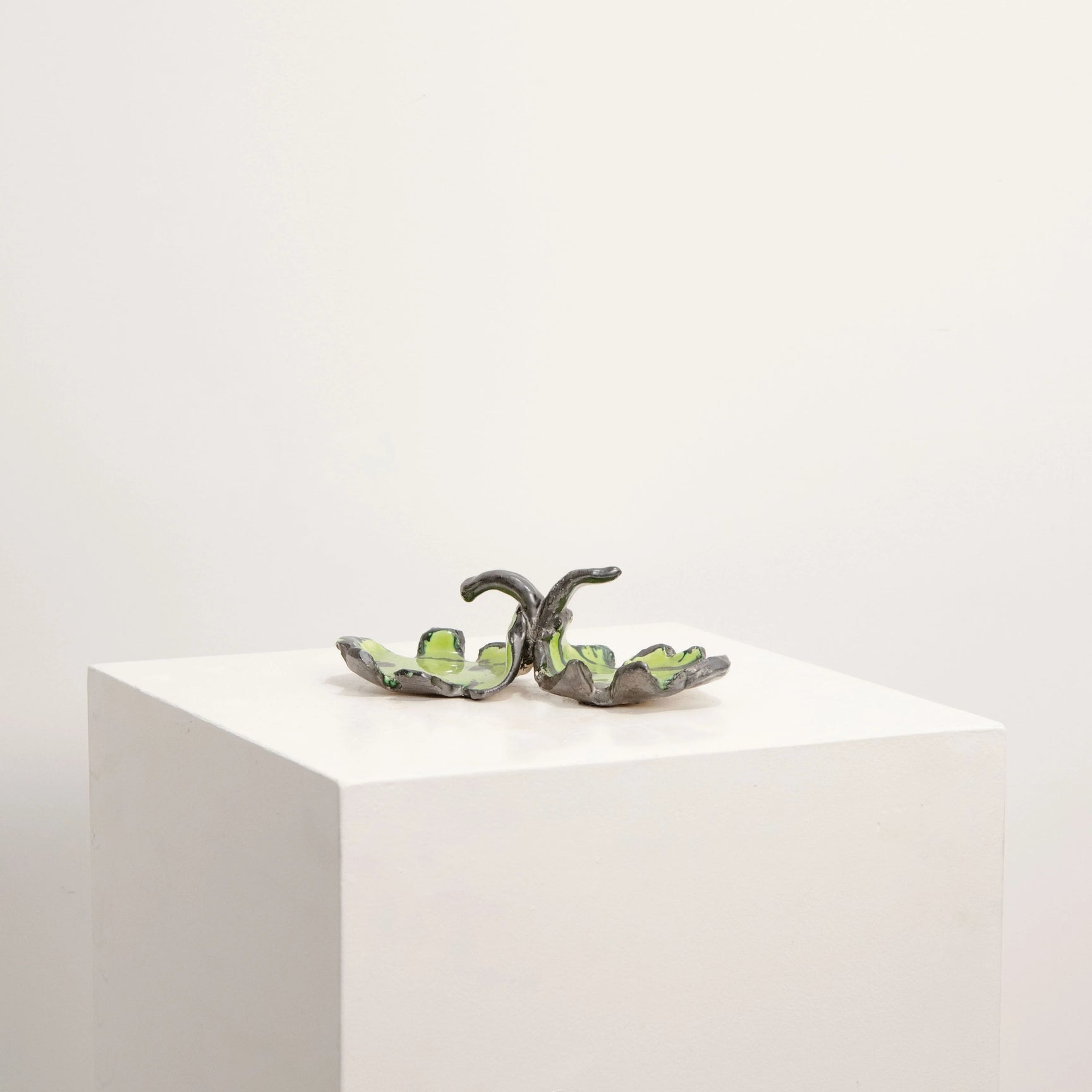 Double Coupelle Signée Viviane Kapotz DEBEAULIEU