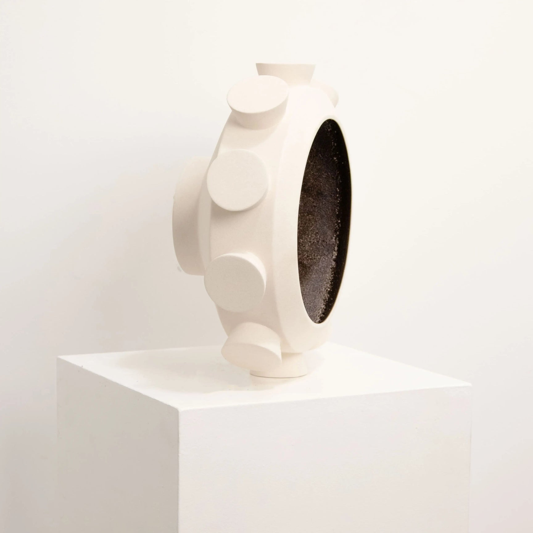 Coupe Brutaliste Blanc Cassé Versmissen