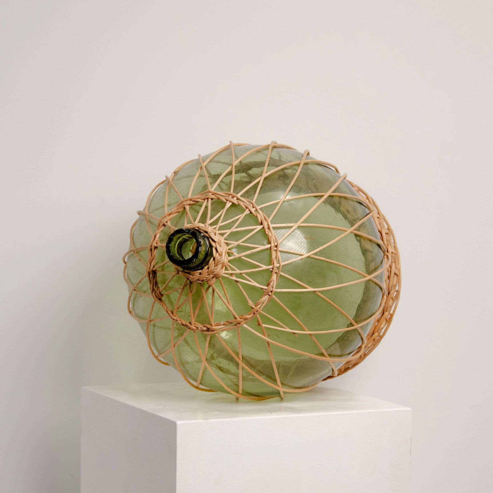 Dame-Jeanne en Verre et Osier