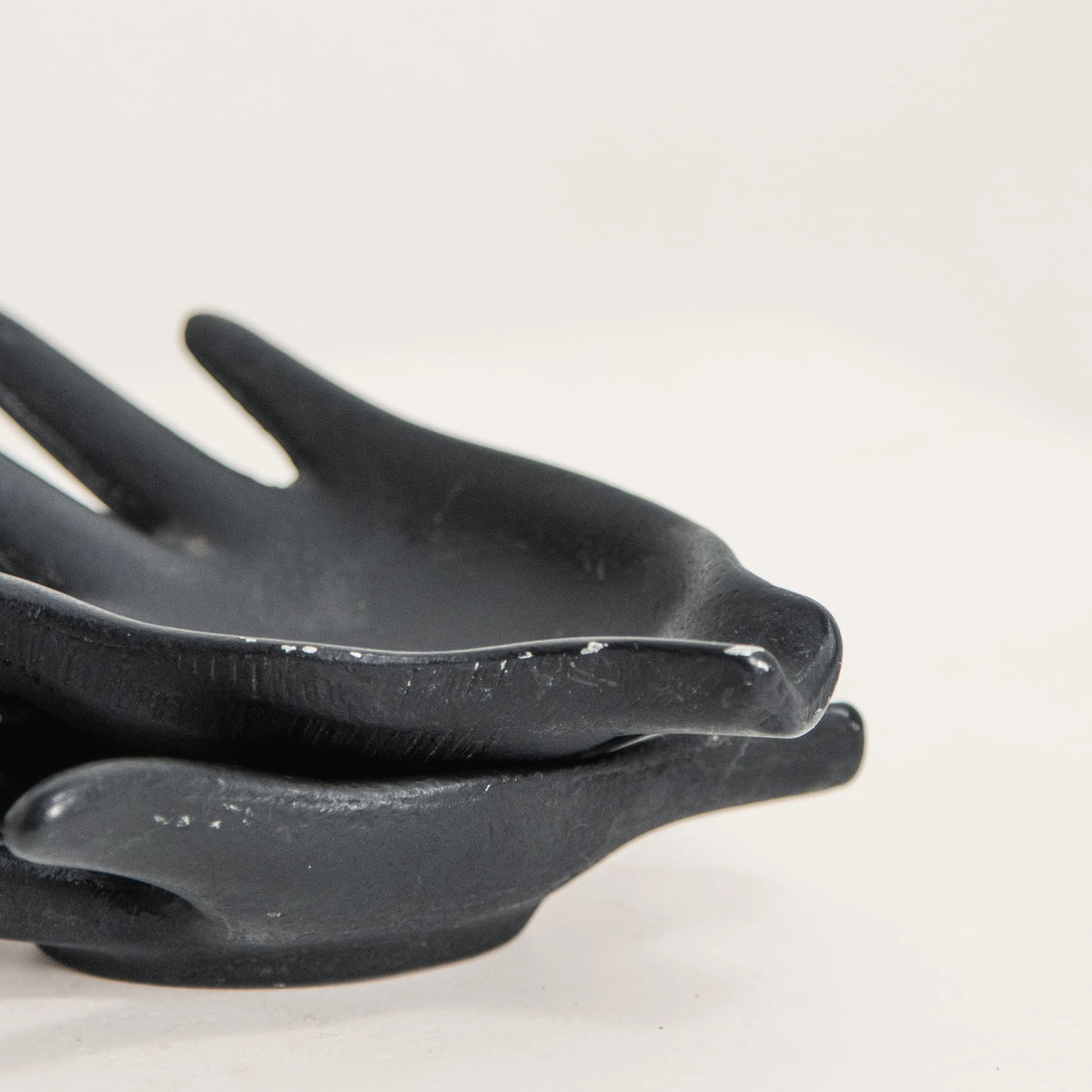 Vide-Poche Main en Céramique Noire DEBEAULIEU