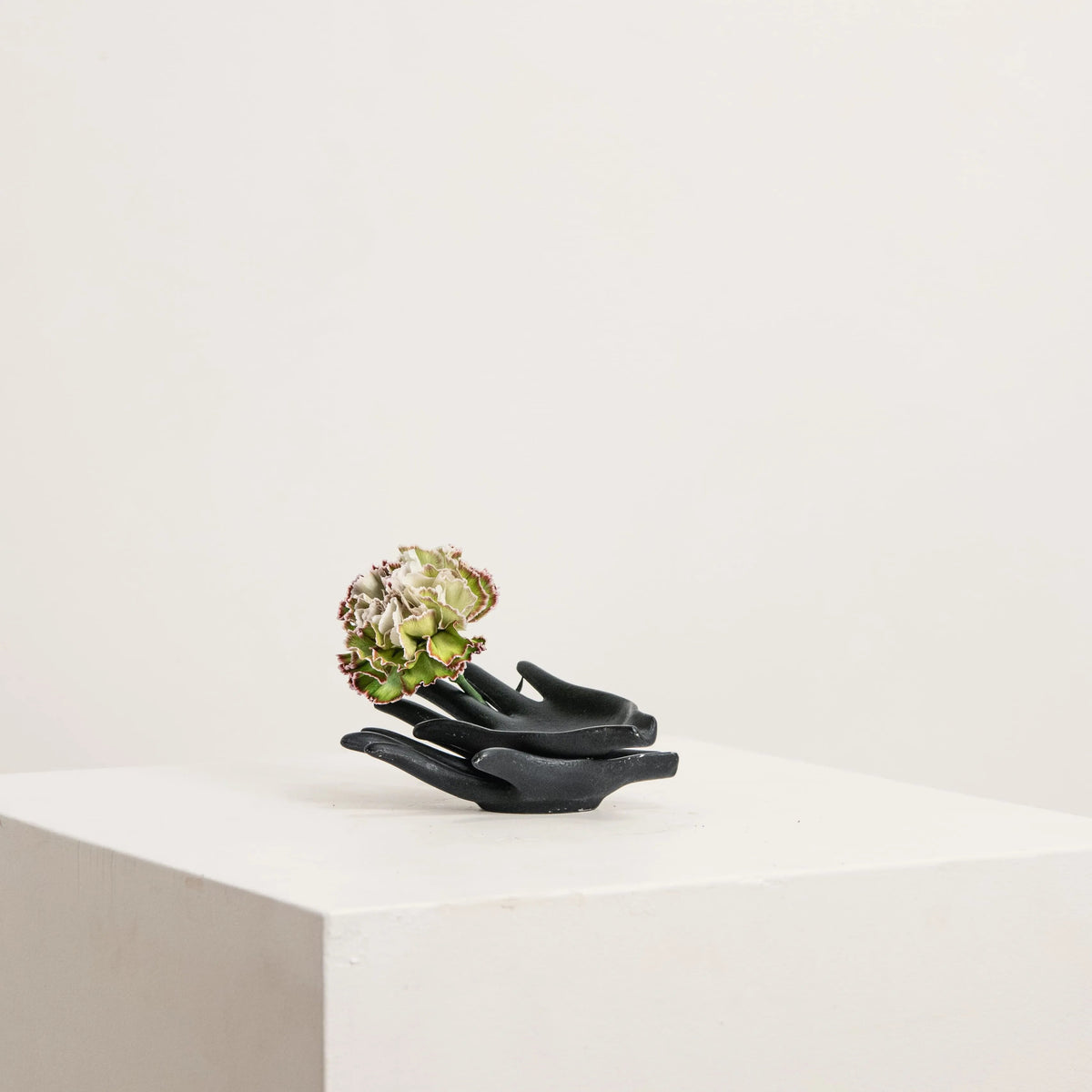 Vide-Poche Main en Céramique Noire DEBEAULIEU
