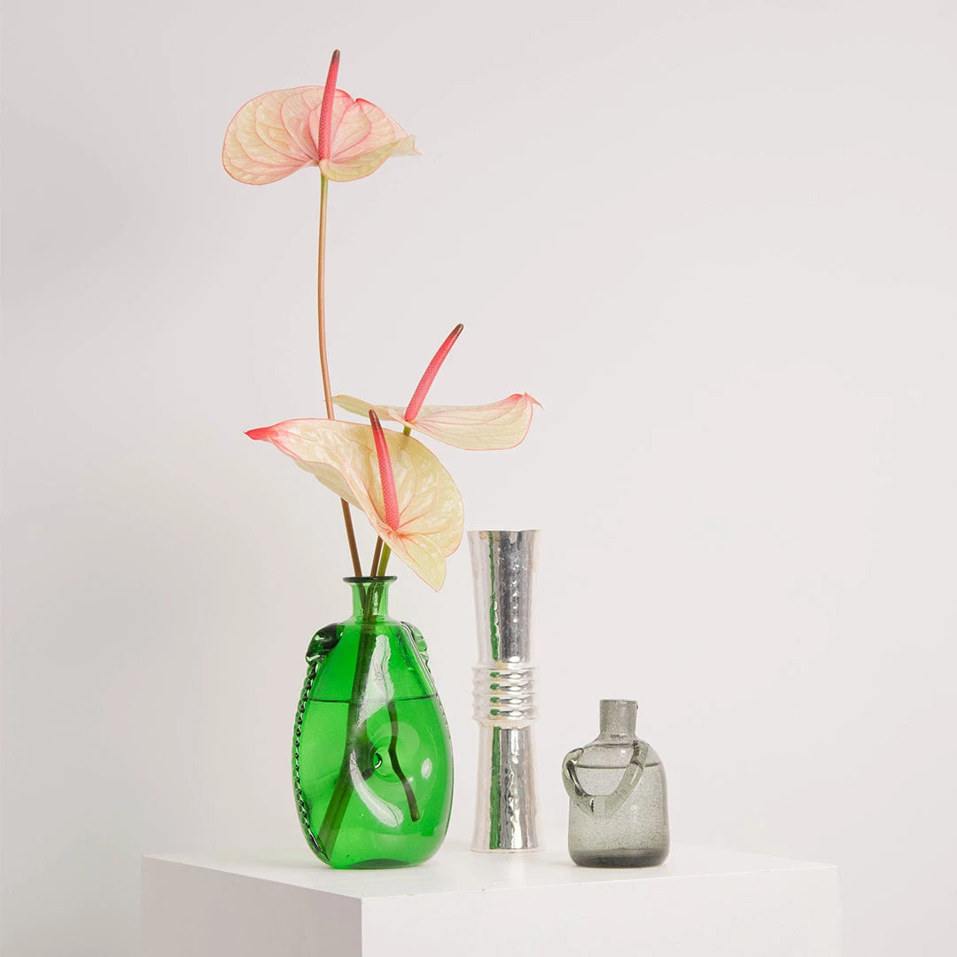Carafe Ancienne en Verre Soufflé Vert DEBEAULIEU