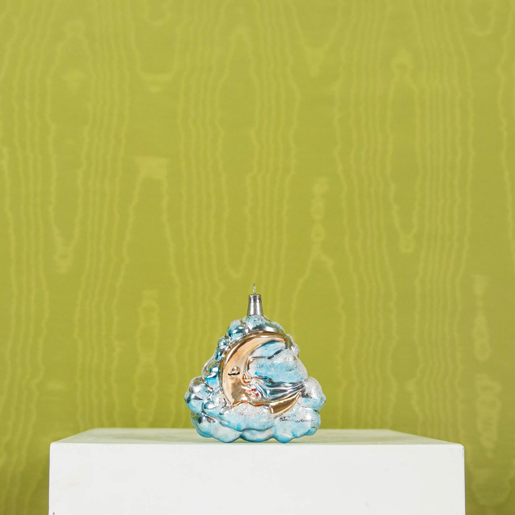 Lune dans un nuage Nostalgie