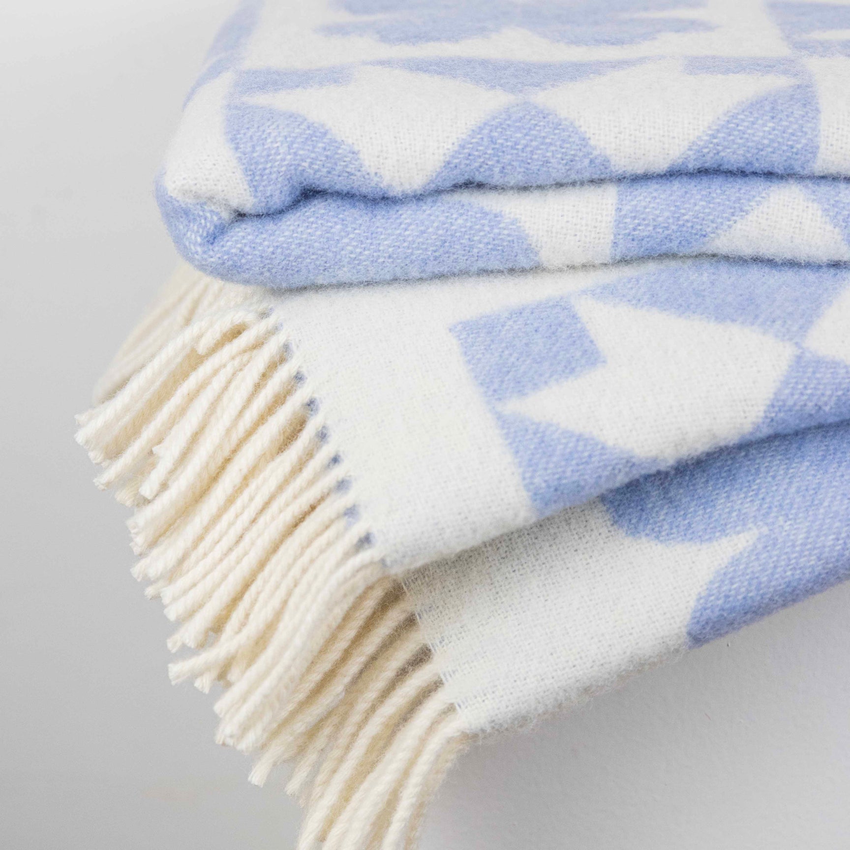 Plaid Patch Trèfle Bleu Ciel DEBEAULIEU