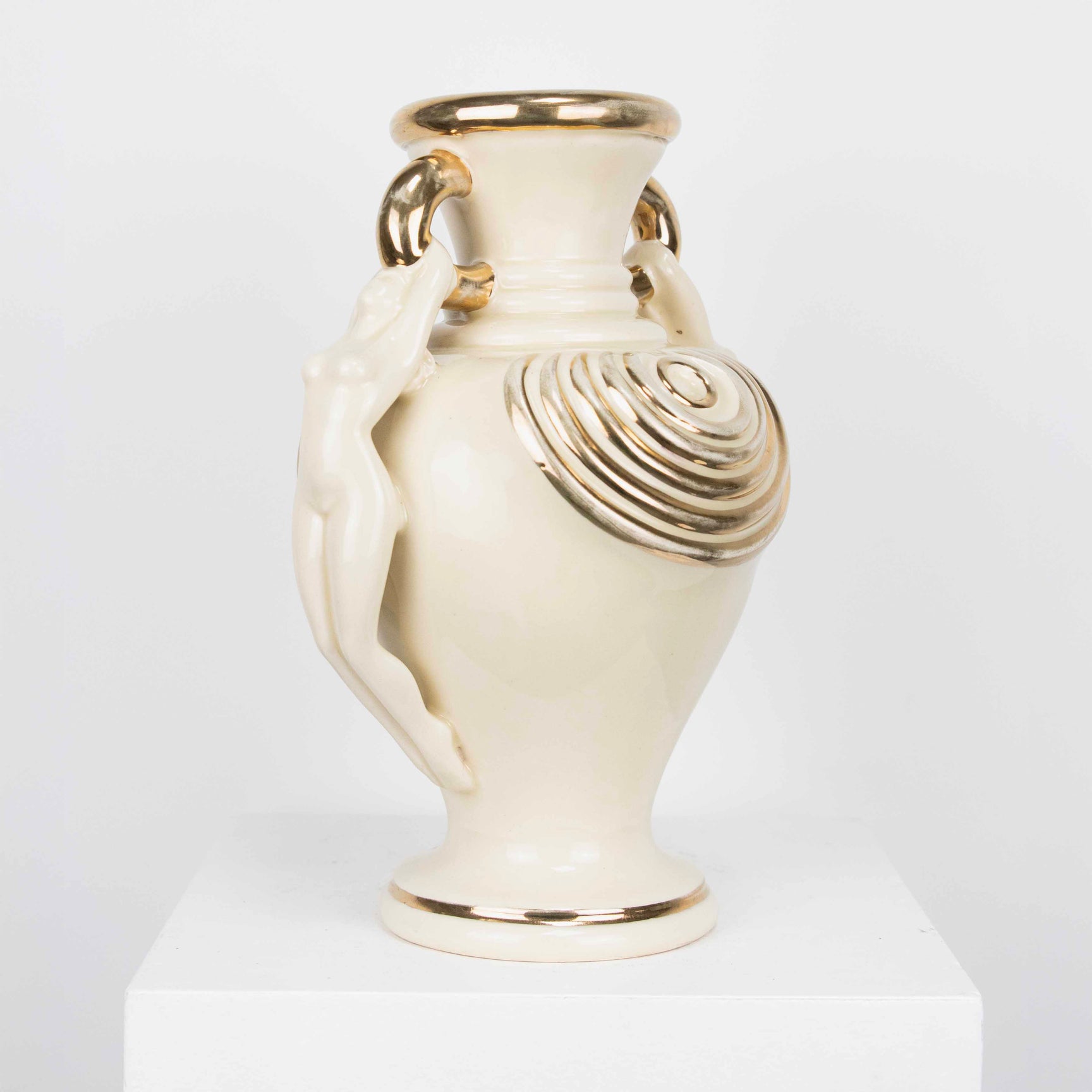 Vase femme DEBEAULIEU