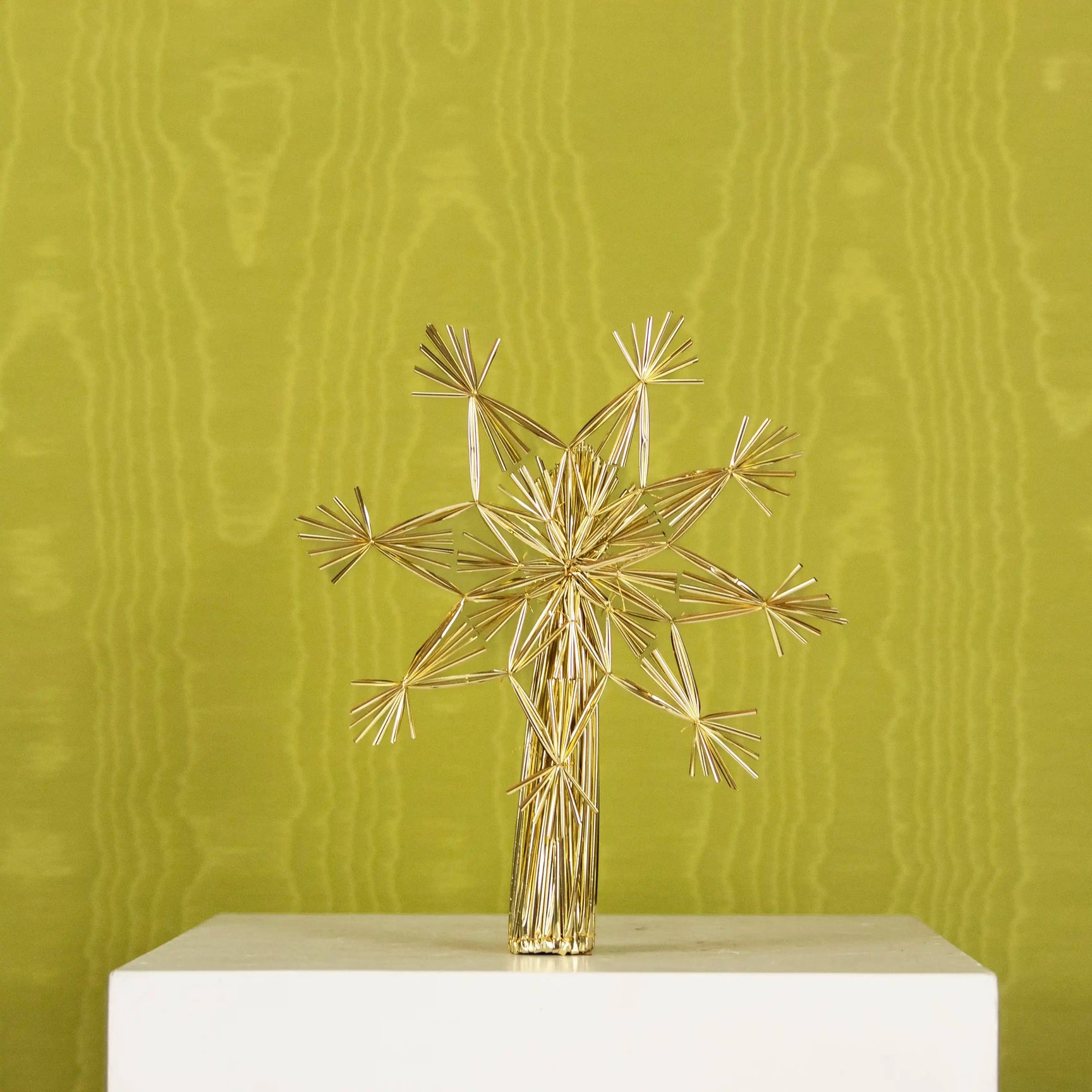 Ornement Cimier étoile dorée Shishi