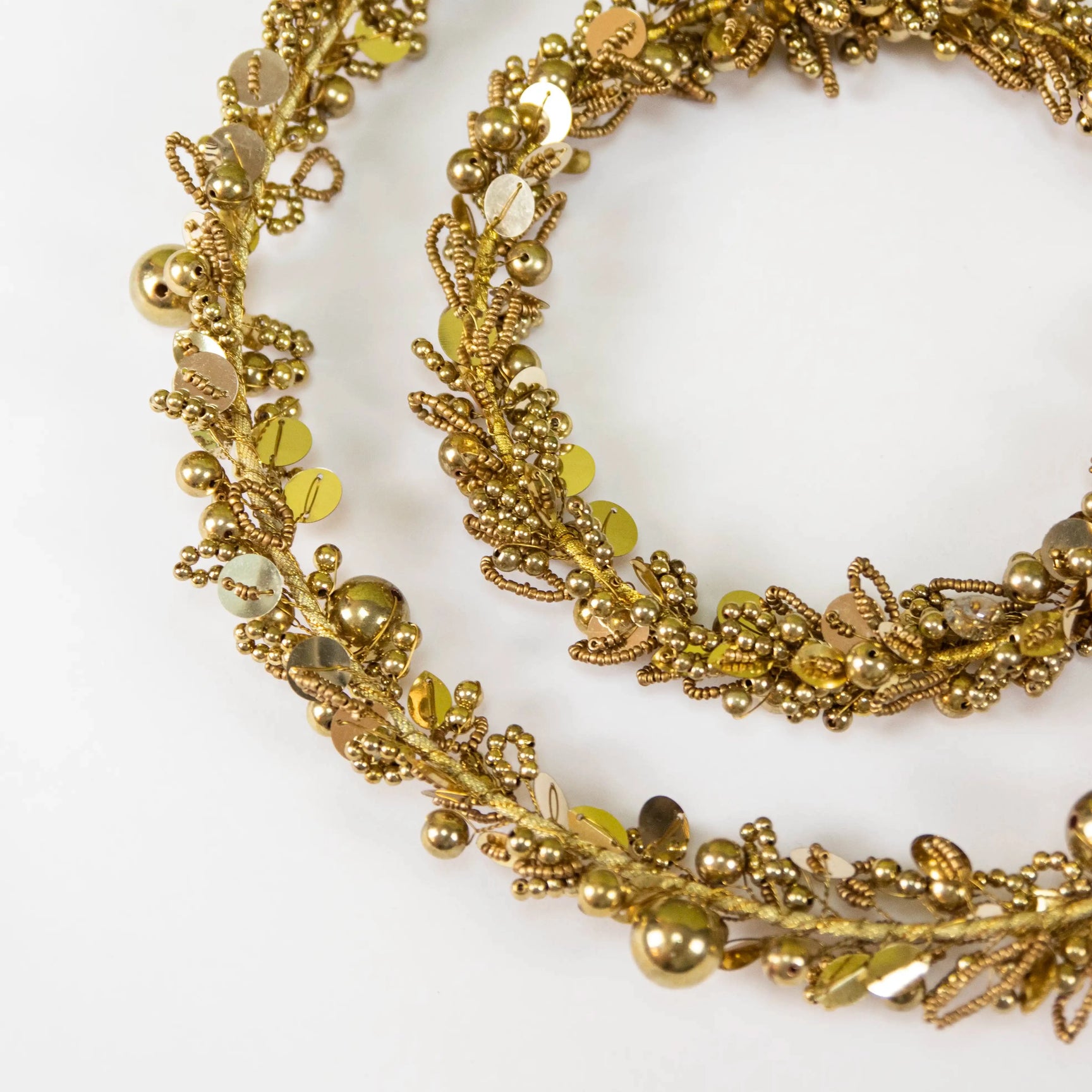 Couronne de perles dorée Shishi