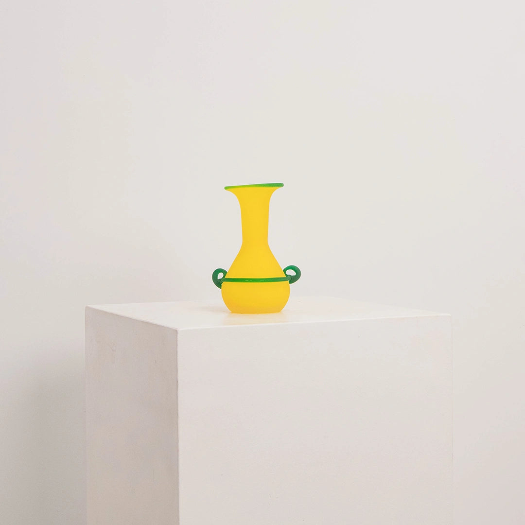 Vase en Verre Satiné Jaune DEBEAULIEU