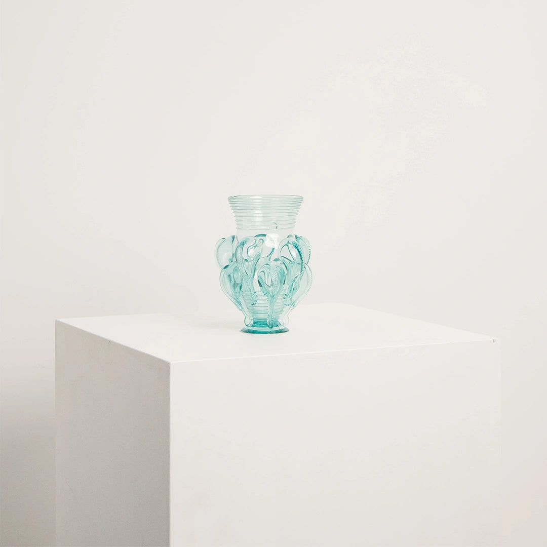 Petit Vase en Verre à Reliefs et Décors Appliqués DEBEAULIEU