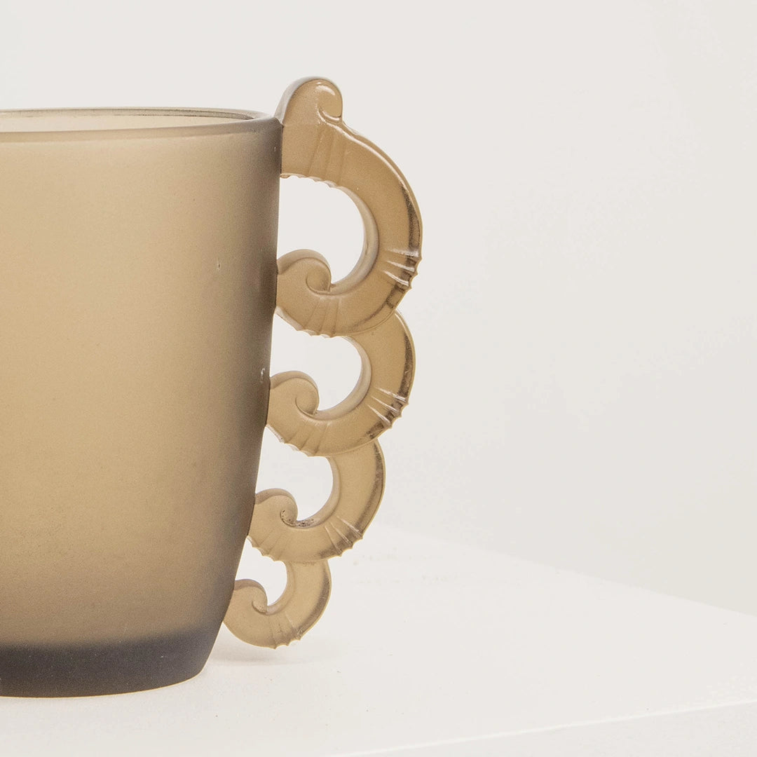 Vase en Verre Dépoli Fumé à Anses Volutes DEBEAULIEU