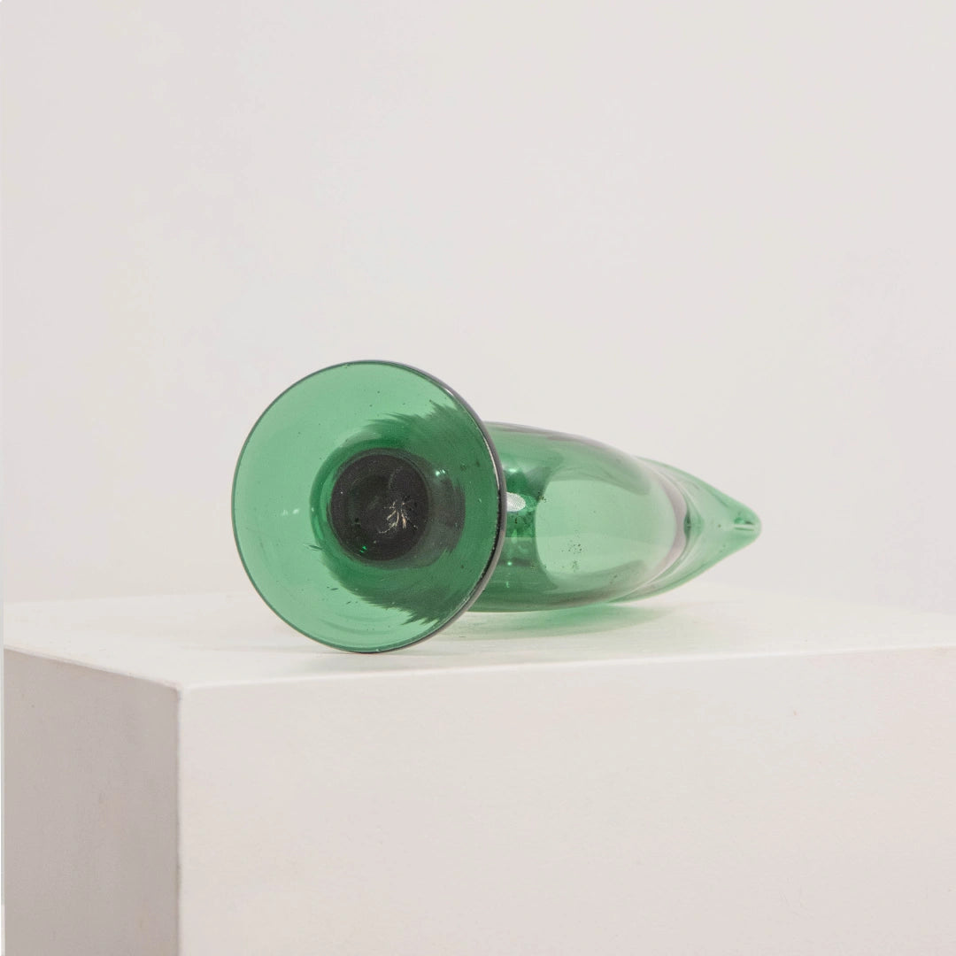Vase Calice en Verre Émeraude DEBEAULIEU