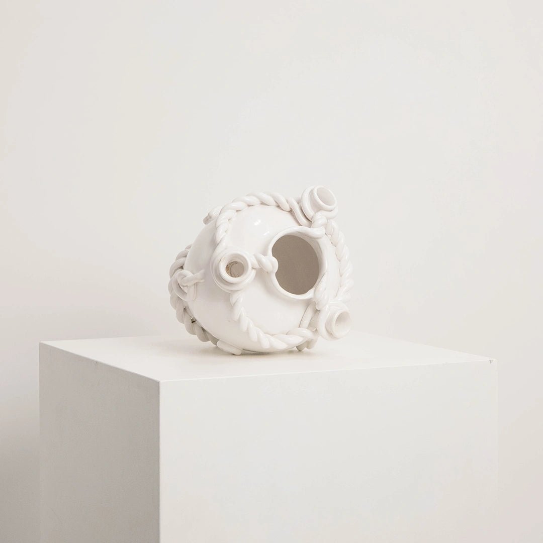 Vase Tulipière en Faïence de Malicorne Signé TESSIER DEBEAULIEU