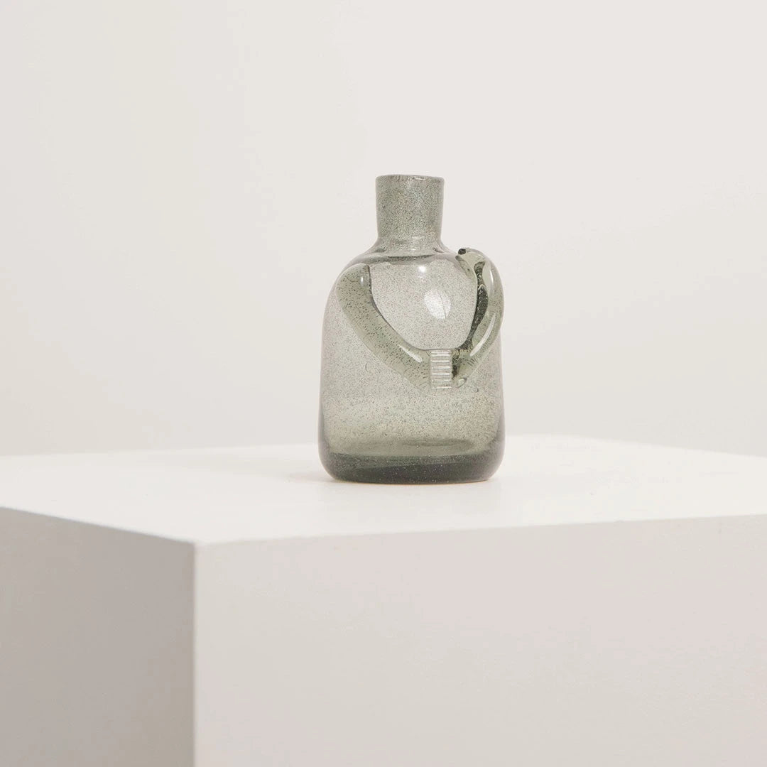 Petit Vase Soliflore en Verre Soufflé Fumé à Bras Croisés DEBEAULIEU