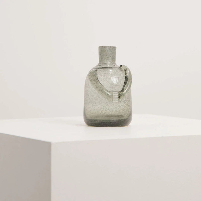 Petit Vase Soliflore en Verre Soufflé Fumé à Bras Croisés DEBEAULIEU