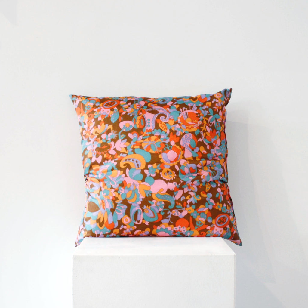 Coussin motif 70 DEBEAULIEU PARIS