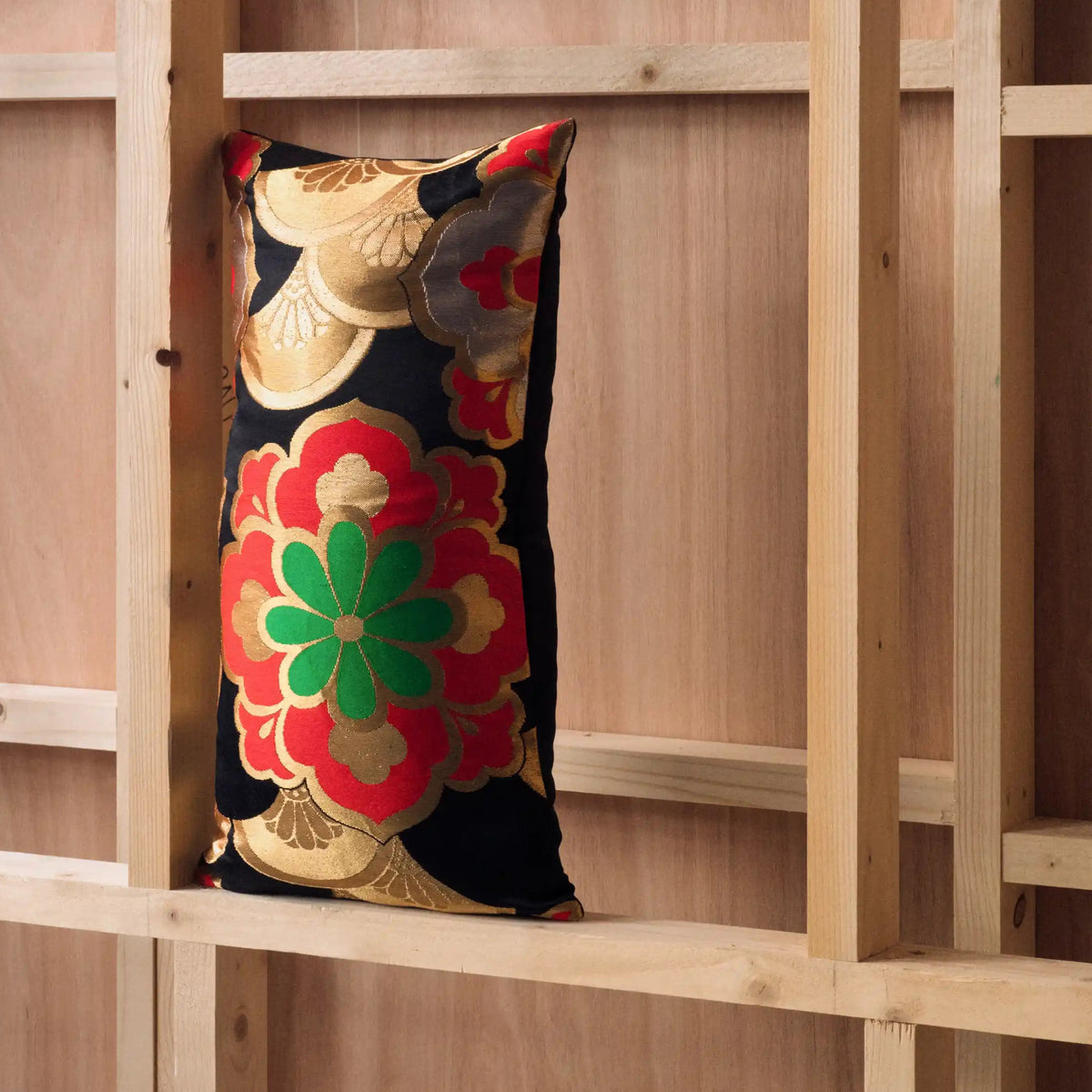 Coussin Kinu DEBEAULIEU DEBEAULIEU